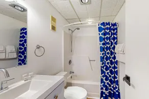 Mountain Green Condo Walk to Snowshed Lodge, Sleeps 6, Shuttle Access - Image 3