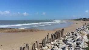 Angenehmes Haus perfekt 6 Minuten zu Fuß von einem schönen Strand entfernt - Image 5
