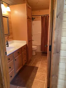 3 BR 2BA Cabin Retreat in Beautiful Crawford County by the Mississippi River - Image 2