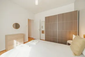 Summer Espinho Flat by Vacationy - Image 5