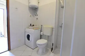 Apartment Umag-Savudrija, air conditioning, washing machine Wifi terrace garden - Image 3