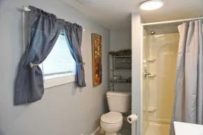 Pet Friendly and Close to Local Favorites - Image 5