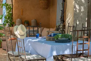 Villa Rosa – Family villa with pool, olive grove and views near Aups - Image 5