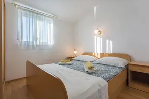 Apartment Petra A1-donji  Necujam, Island Solta - Image 4