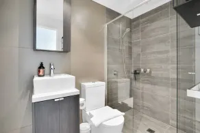 Trendy Inner-City Living Brunswick Apt. for Two! - Image 3