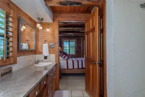 Rancho De Los Arboles - alovely Country Log Home - Image 4