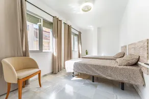Holiday Home 'Capitán' with Private Terrace, Balcony & Wi-Fi - Image 2