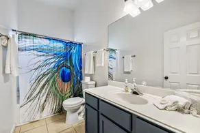 Alligator Vacation Home - Image 3