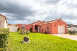 sunshine and cozy house house with Jaccuzi - Image 3