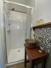 Shepherds Hut Classic Lake View - Image 3