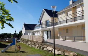 Localização proche de la Plage | Appart Cosy, Piscine Couverte - Image 2