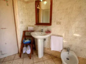 x000D Boutique villa with pool - Image 5