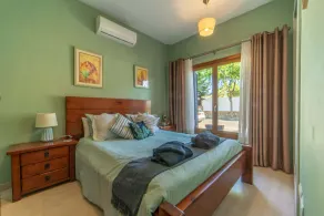 Luxury Private Villa 10 mins from airport and 20 mins from the beach - Image 5