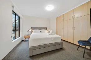 2-Bed with Pool, BBQ, Tennis Court & Parking - Image 5