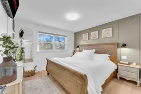 Spacious Elegance: Two Living Spaces in One Home - Image 4