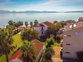 Nice apartment for 6 people with WIFI, pool, A/C, TV and terrace - Image 2