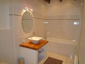 Gite DU Domaine DE Laubertrie - Image 3