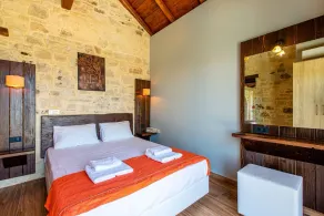 Piscine chauffée + hydro-massage ★ Vue mer ★ Près de Falasarna - Image 3