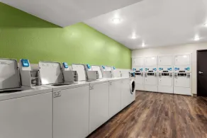 WoodSpring Suites Port St Lucie - Image 5