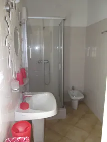 Haus Füsse im Wasser, Komfort und Entspannung, Sandstrand vor dem Haus - Image 5