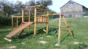 Spacious barn with shared pool in peaceful hamlet location - Image 2