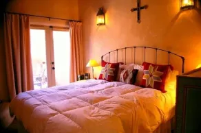 Gehen Sie bis zum Plaza & railyard! Classic & charmante 2br / 2ba Adobe Casita - Image 5