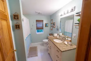 The charming Glenn Cottage! Walk to Lake Michigan! - Image 3