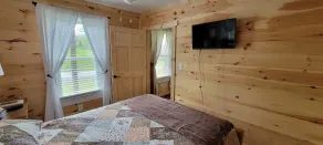 Totally Remodeled 1930's House w/Firepit & Deck close to Outdoor Adventures. - Image 3