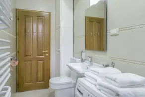 Central Belgrade Apartment 4 - Image 3