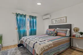 Trendy & Modern. Furry Friends welcome! - Image 5