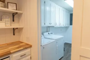 Cozy Modern 2/2 Farmhouse Near Waco - Image 2