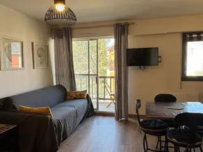 2P Apartment, sea view, pets allowed, parking - Image 5