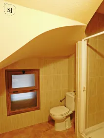 Pleasant villa with pool (A) - Image 4