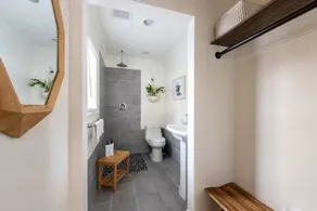 Unit A - B Ave Bungalows · Cozy Beach Studio, 5 Min Walk to Coronado Beach! - Image 3