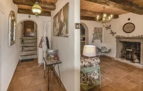 VOLLSTÄNDIG RENOVIERTES WEINLESEHAUS - Image 2