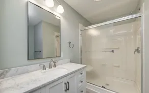 The Lazy River House - Image 4