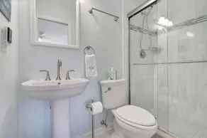 Ocean Block! Heated Pool! Resort Style Living, Updated, Best Location - Image 4