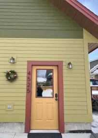 Cozy carriage house in Bozeman, 3 miles to downtown - Image 4