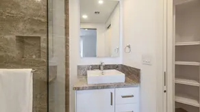 Delightful 2 Bedroom Condo Encantame Towers Verano 705 - Image 4