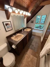 Ski chalet - Image 2