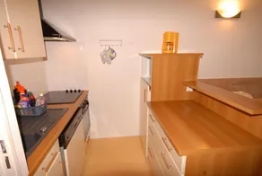150m from ski slopes, 1st floor, view ski slopes, fitness, swimming pool, sauna, tv, ski locker - Image 2