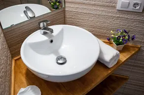 Appartement moderne très bien situé avec Wi-Fi, climatisation et terrasse - Image 3