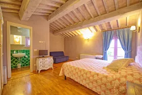 Villa en Altopascio con 7 habitaciones, capacidad 19 - Image 5