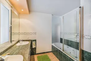 Gola moderno apartamento de 2 quartos com excelentes vistas - Image 3