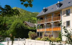 Appartement cosy à 500 m de la télécabine et des thermes! Casiers à ski - Image 4