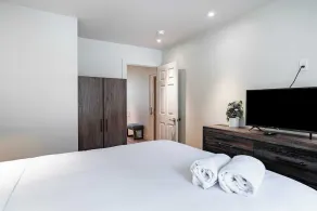 Etta Place 7 by AvantStay - Image 5