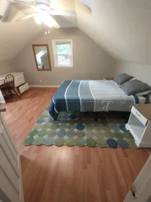 Lakeside 3 Bedroom House Across From Association Beach! - Image 4