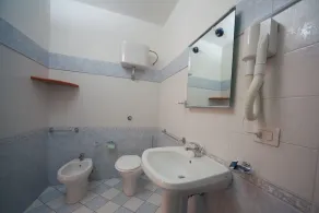 Guest house Su Ghindalu room 104 - Image 2