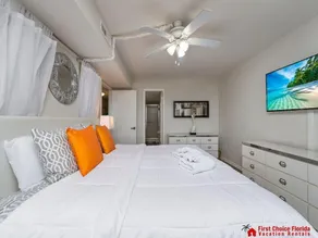 Stunning Ocean Views: Seventh-Floor Beach Condo! - Image 5