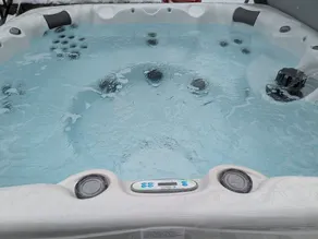 Sandalwood Cottage | Hot Tub | Walk to Beach | Firepit | Grand Bend & The Pinery - Image 3